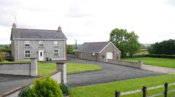 7 Manse Road – Detached Former Farmhouse