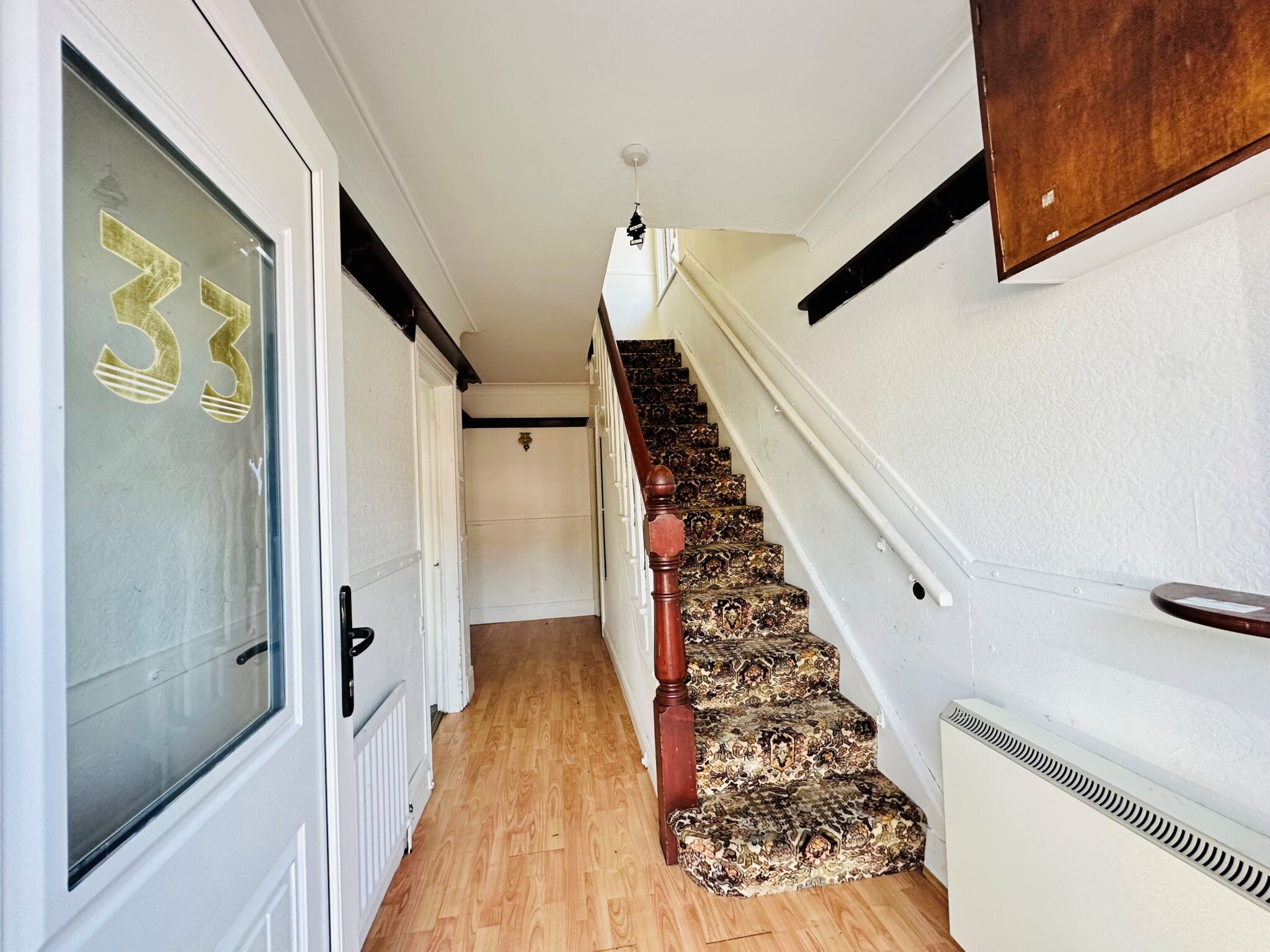 33 Montague Avenue, Ballymena...3 Bed End of Terrace.. L&B