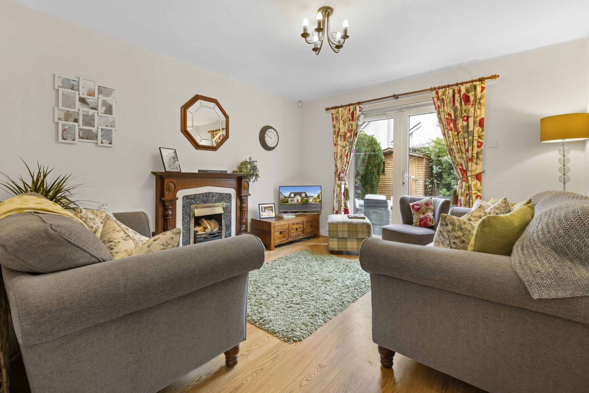 6 Woodcroft Avenue, Ballymena..Spacious Detached Family Home.. L&B